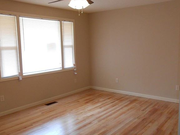 2nd image of 541 Rockvale Dr