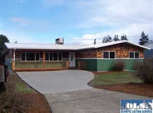 1437 W 11th St, Port Angeles, WA