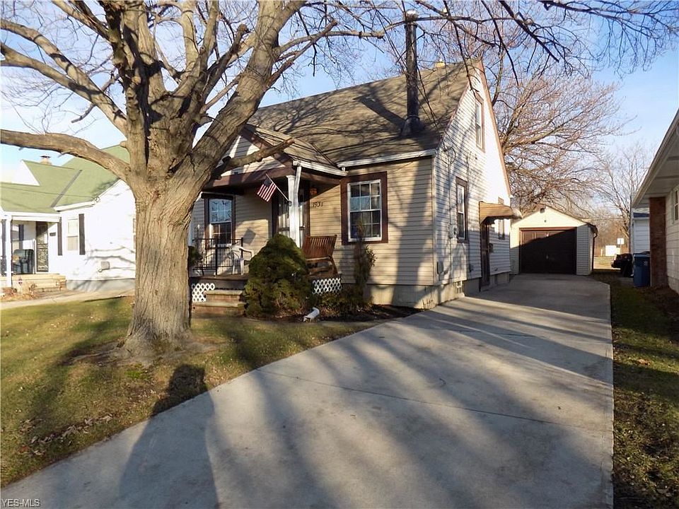 1st image of 1931 Lakeview Ave