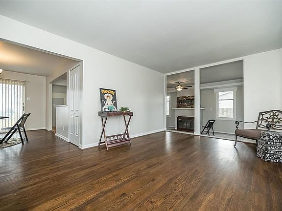 2nd image of 475 Jana Dr