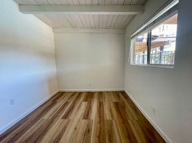 12992 Barrett Ln, Santa Ana, CA