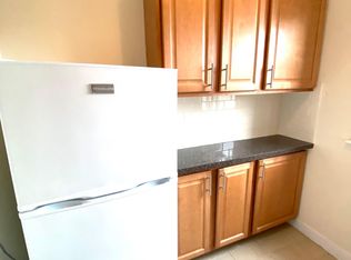 1150 Commonwealth Ave #48R, Allston, MA 02134