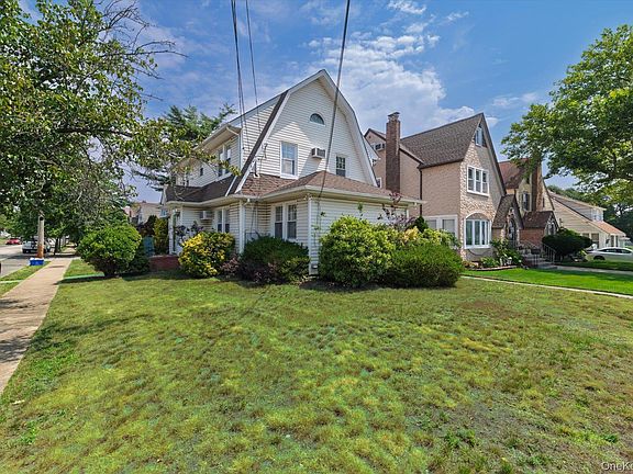 2nd image of 59 Hampton Road