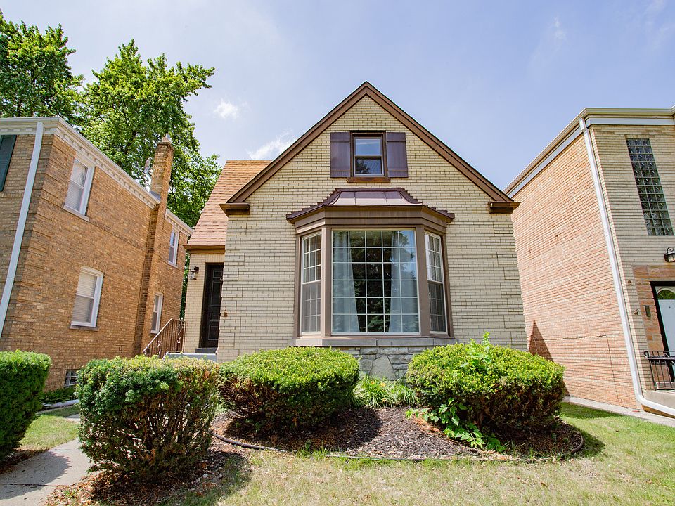 1st image of 6444 N Oketo Ave