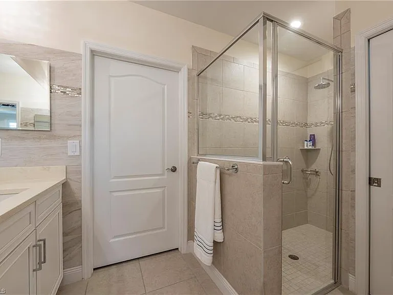 6954 Avalon Cir #702 — Photo 8