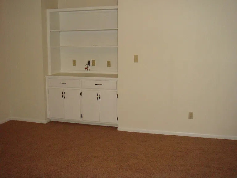1455 Green St — Photo 4