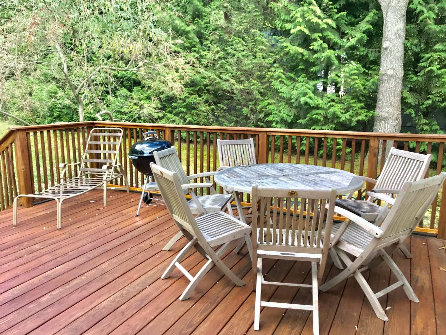  Back Deck To Entertain On