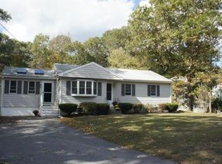 58 Beaver Ln, Abington, MA 02351
