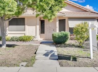 760 La Regal Dr, Hemet, CA 92545