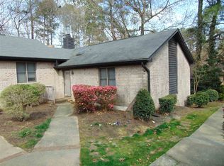 500 W Woodcroft Pkwy APT 9C, Durham, NC 27713
