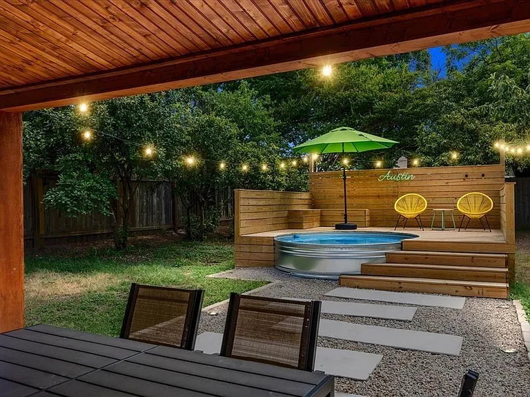 10803 Burnwood Dr — Photo 11