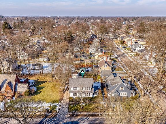 4th image of 815 Broad Blvd
