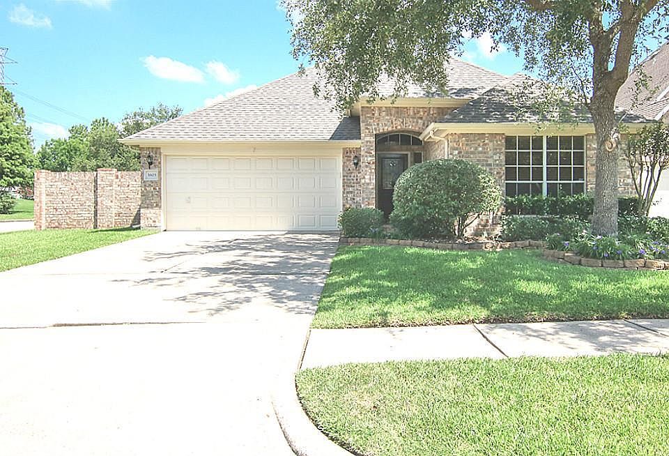 1st image of 3803 Berkley Park Ct