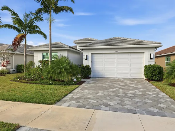 11902 SW Coral Cove Parkway, Port St Lucie, FL 34987