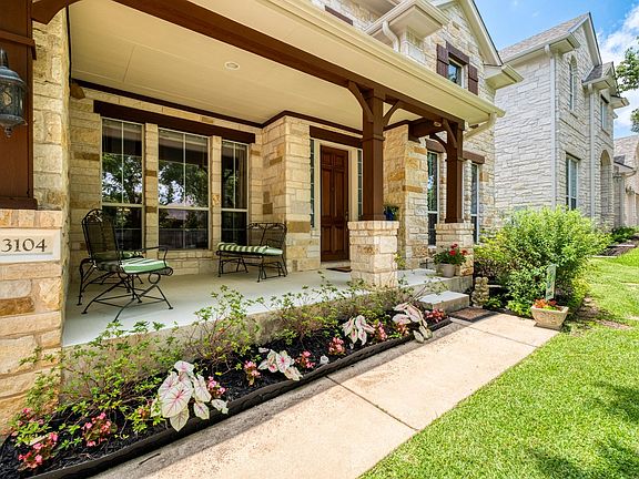 4th image of 3104 Luminoso Ln E