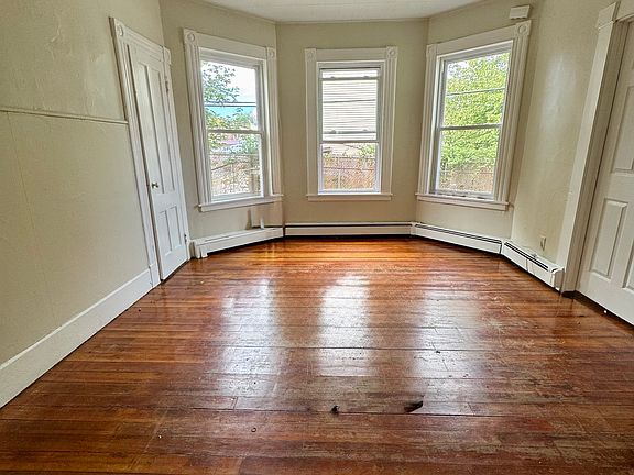 4th image of 61-63 Elliott Street