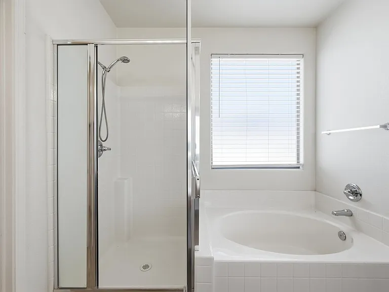 8407 W Myrtle Ave — Photo 17