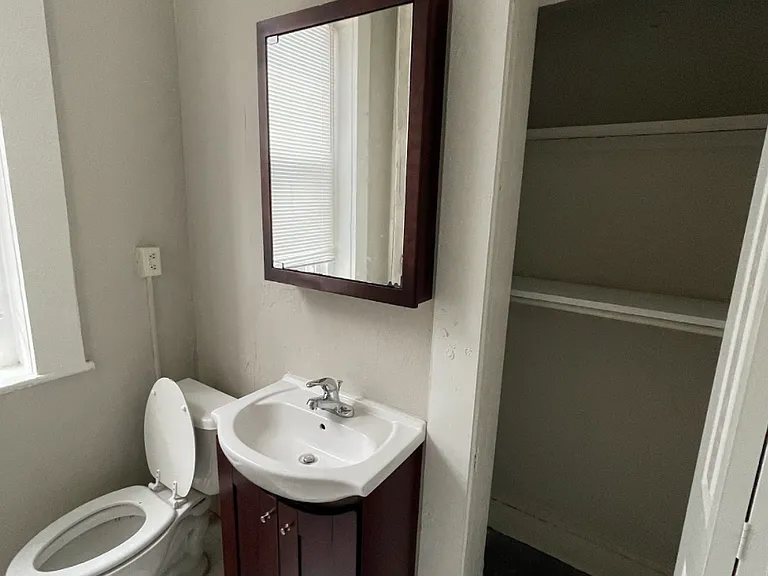 622 Graydon Ave #5 — Photo 19