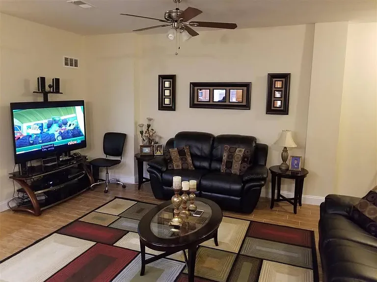 63 Heckel St #2 — Photo 19