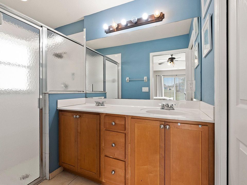 1st image of 3590 SW Voyager Street