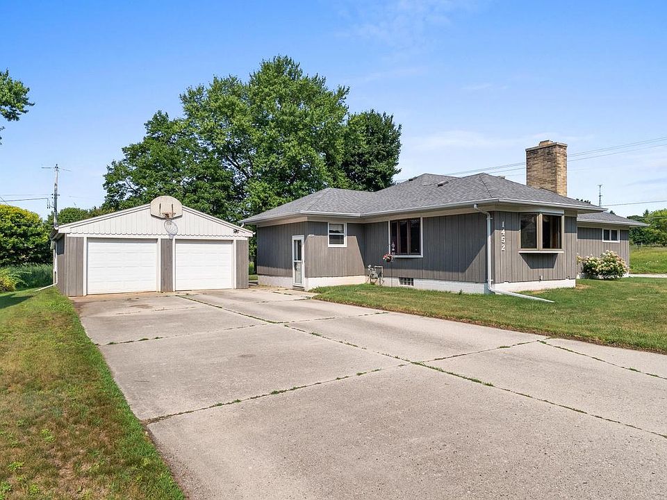 1st image of 1452 N 43rd STREET