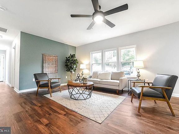 4th image of 38681 Stockett Run Ln