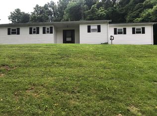 1037 Limerick Rd, Jackson, OH 45640