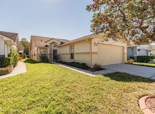 6330 Gentle Ben Cir, Zephyrhills, FL 33544