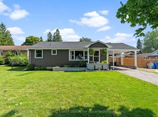 74 William St E, Huron East, ON N0K 1W0