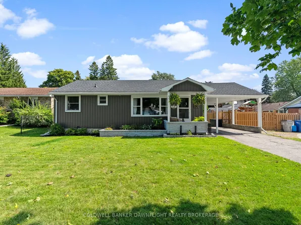 74 William St E, Huron East, ON N0K 1W0