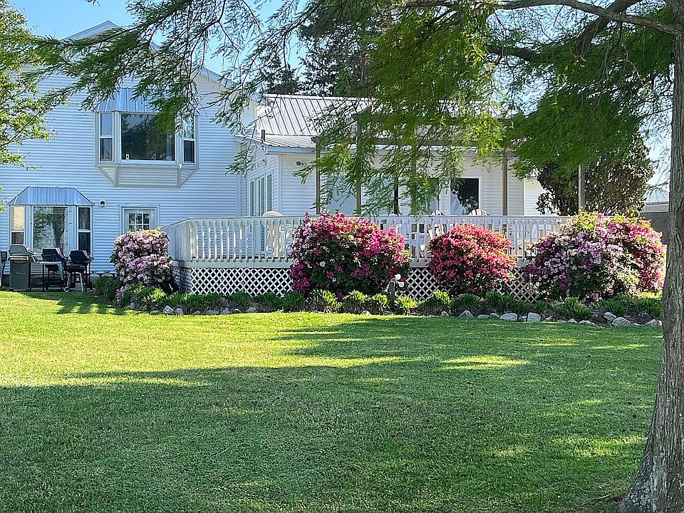 1st image of 82 Cypress Shores Rd W
