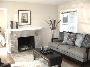 3755 Hoover St, Redwood City, CA 94063