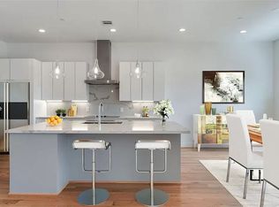 2239 N Macgregor Way, Houston, TX 77004