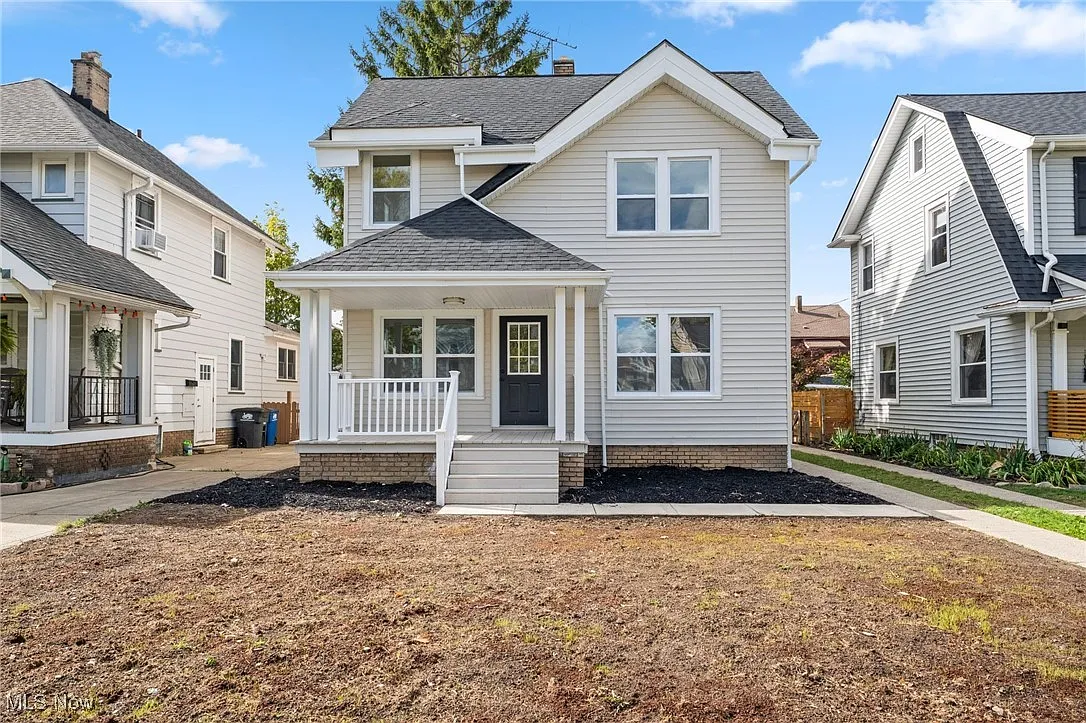 2082 Baxterly Ave photo 1