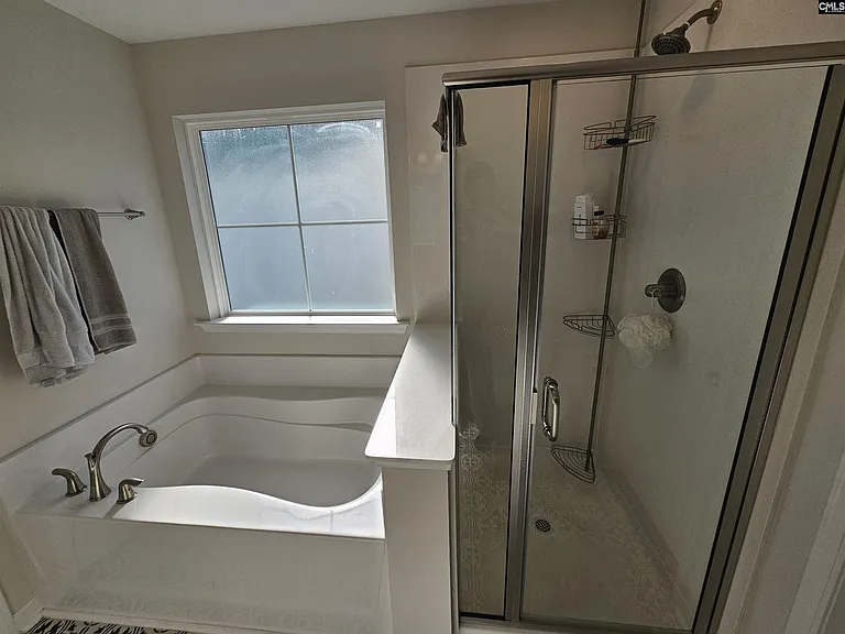 1003 Ashcroft Cir — Photo 17