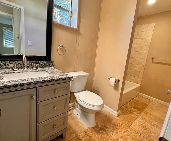 850 Chapin St — Photo 11