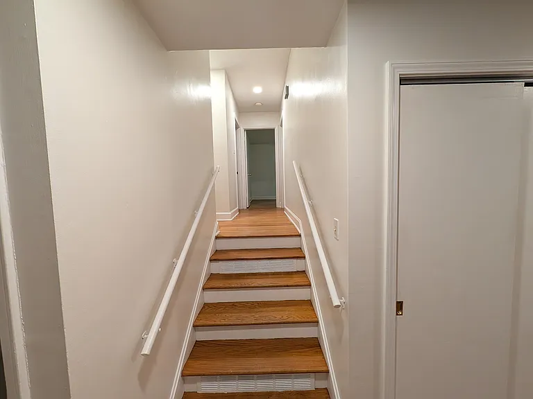 514 Morreene Rd — Photo 11
