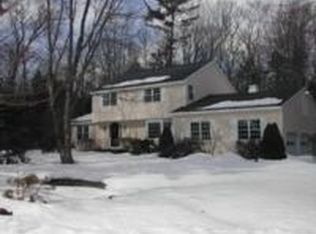 40 Seaborne Dr, Yarmouth, ME 04096