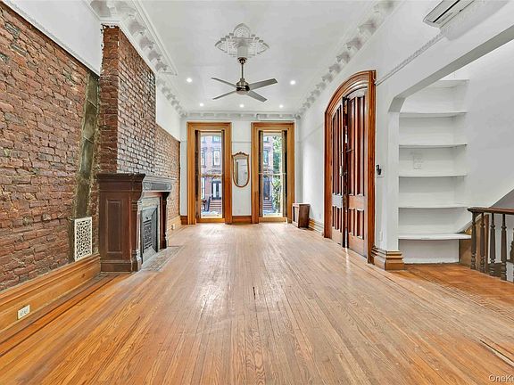 3rd image of 195 Greene Avenue