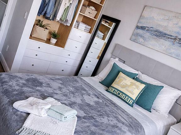 4th image of 1067 Rio Court #1067