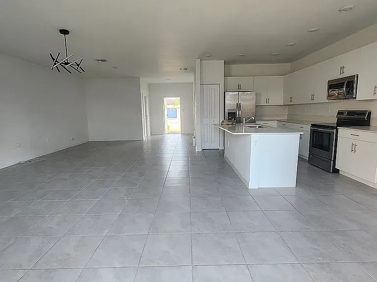 11875 SW 241st St — Photo 14