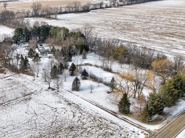 429 State Highway 138, Stoughton, WI 53589