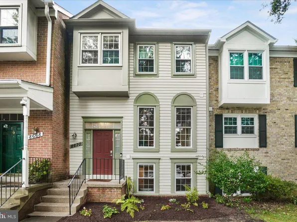 8670 Delcris Dr, Gaithersburg, MD 20886