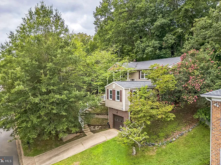 16080 Deer Park Dr — Photo 25