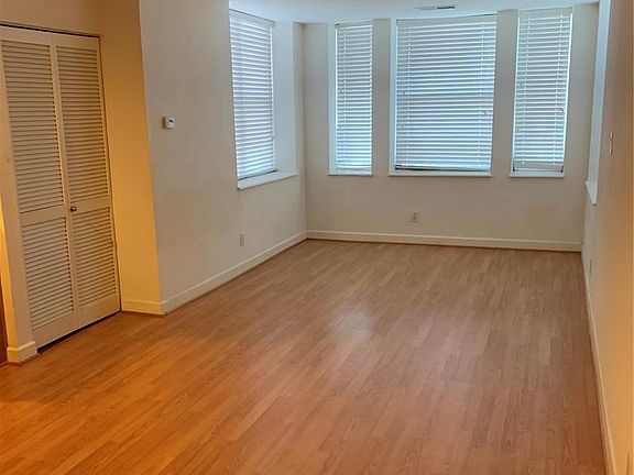 2nd image of 5696 Kingsbury Ave APT 303