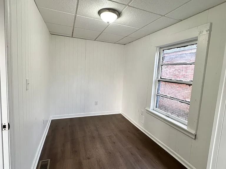 112 Kappa Ave — Photo 2