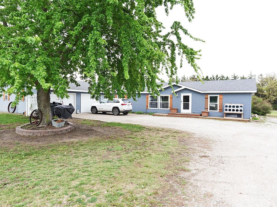1st image of 279 SE 36th Ave