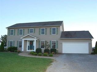 117 N Stone Base Rd, Mercer, PA 16137