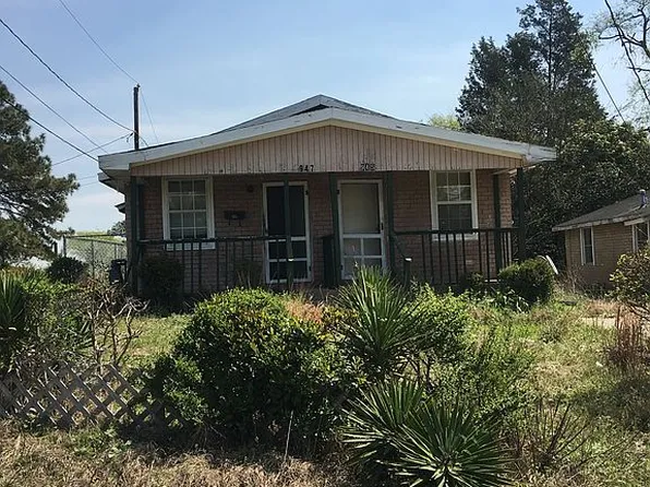 941 Bowman St, Macon, GA 31217