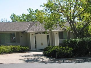 2582 Roundhill Dr, Alamo, CA 94507